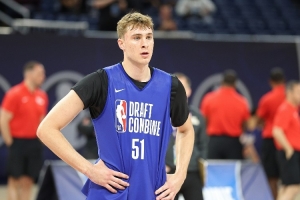 哪些球員激勵了你？弗拉格：塔圖姆和大橋 他們都很全面