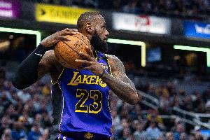 詹姆斯的未來選擇：執(zhí)行選項？頂薪拿滿？降薪補強？底薪去騎士？