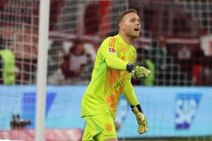 德天空：佩雷茨正與埃因霍溫深入談判，可能是帶購買選項(xiàng)的租借