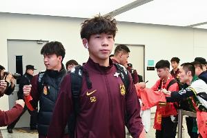 誰(shuí)能上演首秀？汪士欽、楊明洋、劉誠(chéng)宇尚未代表國(guó)足出戰(zhàn)過(guò)