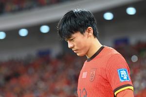 成都蓉城官方：俱樂部正積極與國家隊(duì)聯(lián)系，跟進(jìn)胡荷韜身體狀況