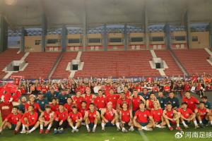 驕陽似火 熱情不減 | 一線隊球迷開放日火爆舉行