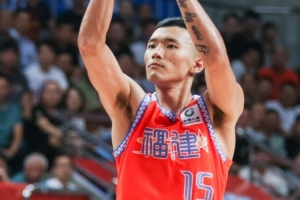 福建男籃開(kāi)啟夏訓(xùn)！陳林堅(jiān)、黎伊揚(yáng)出鏡