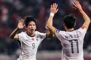 黃健翔：中國(guó)足球太對(duì)不起中國(guó)球迷 盼王鈺棟&劉誠(chéng)宇帶領(lǐng)國(guó)足爬坡