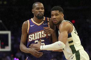 美記：人們?cè)絹?lái)越懷疑馬刺會(huì)引進(jìn)KD 很多人相信馬刺更重視字母