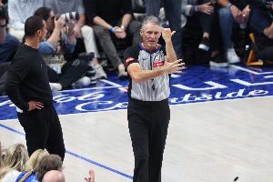 名嘴談G4吹罰：簡直太糟糕了 福斯特的執(zhí)裁真是一塌糊涂