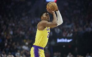 可行？比爾-西蒙斯：看看佩林卡用八村+2032年首輪換回JJJ吧