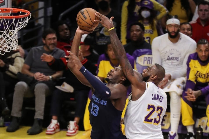 灰熊已送走貝恩！名嘴：現(xiàn)在就等佩林卡用八村塁+1個(gè)首輪換JJJ了