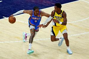 戴格諾特：杰倫威的表現(xiàn)不可思議 他處于最佳狀態(tài)時有那種沖擊力