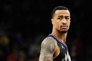 美記：湖人認(rèn)為約翰-科林斯能與077組絕佳搭檔 已與爵士多次接洽