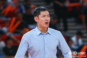 直播吧：北控今夏將迎巨變 多人預(yù)計離隊