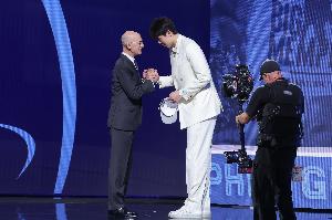 前兩年完全保障！楊瀚森合同：2+1+1 兩個1是球隊選項