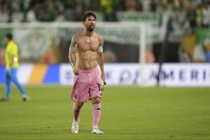 背負太多！TA：梅西被FIFA生拉硬拽進世俱杯 竭力扛起了國際足聯(lián)