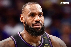 匯總：老詹執(zhí)行球員選項(xiàng) 哈登2年8150萬續(xù)約 小賈5年1.22億留火箭