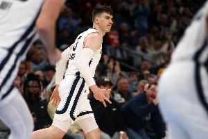 Skip：拉拉維亞適合當(dāng)球隊第8第9人 他能以“糟糕出手”連中三分