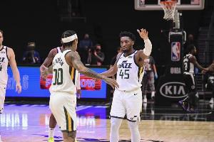 克拉克森被裁！隊(duì)記：這標(biāo)志著爵士米切爾/戈貝爾時(shí)代的正式終結(jié)