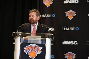 尼記：邁克-布朗今日將與尼克斯進(jìn)行第2次面試 并會(huì)見老板多蘭