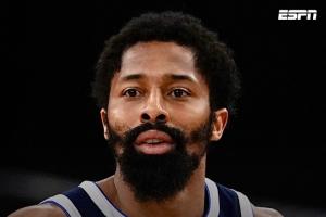 給三球當(dāng)替補！丁威迪一年合同去黃蜂 上季首發(fā)時場均14.3分6.2助