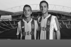 本澤馬悼念若塔：向他的家人致以哀思?