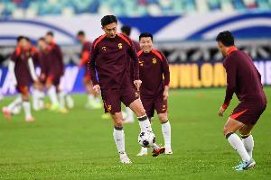 北青：張玉寧參與國足今日合練，三后衛(wèi)吳少聰、蔣圣龍、魏震缺席