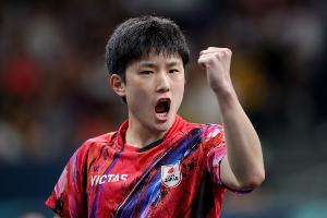 晉級(jí)32強(qiáng)！美國(guó)大滿貫?zāi)袉问纵啠簭埍局呛?-0戰(zhàn)勝美國(guó)選手納雷什