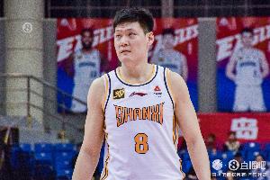 直播吧：山西男籃已經(jīng)與張寧完成續(xù)約