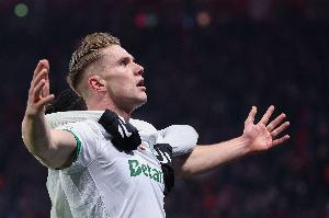 加拉：約克雷斯這是一下跨出兩三步，英超后衛(wèi)可比葡超強悍多了