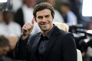 貝爾：高溫?zé)o法讓球員拿出最佳表現(xiàn)；我對足球的感覺比生涯末期好