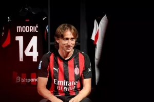 莫德里奇：很高興加盟米蘭這樣偉大的俱樂(lè)部，想讓球迷為我們驕傲