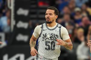 科爾-安東尼在買斷中放棄200萬！灰熊對他用了“分期付款”