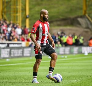 曼晚：曼聯(lián)仍在努力簽下姆貝莫，以便他能參加季前賽