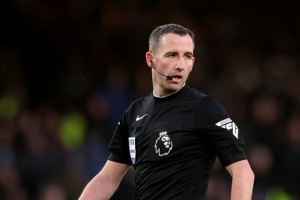 英足總公布2025社區(qū)盾杯裁判團(tuán)隊：克里斯-卡瓦納擔(dān)任主裁