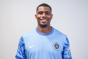 記者：迎戰(zhàn)海牛將是韋斯利的首秀，若舊傷不復(fù)發(fā)他踢中超綽綽有余