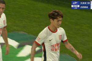 馬德興：韋世豪第二張黃牌值得商榷，這給黃牌那中超該出牌的多了