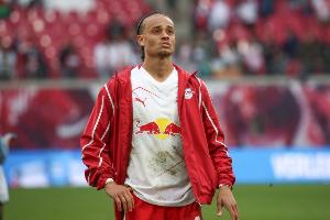 圖片報：哈維-西蒙斯委托經紀人聯(lián)系切爾西 萊比錫要價超5000萬歐