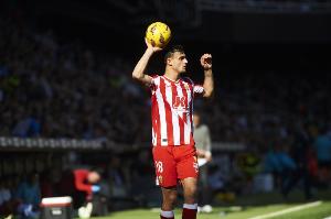 共和報(bào)：邊后衛(wèi)預(yù)算4000萬(wàn)歐，米蘭尋求簽下普比爾和埃斯圖皮尼安