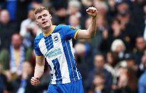 羅馬諾：羅馬接近租借布萊頓前鋒埃文-弗格森，全額支付薪水