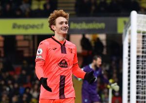 天空體育：狼堡2100萬鎊報(bào)價(jià)諾維奇前鋒薩爾根特，接近達(dá)協(xié)議