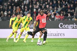 隊報：比利亞雷亞爾詢價雷恩前鋒卡里姆恩多，與熱刺競爭