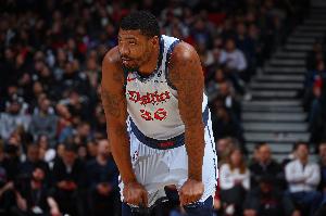 湖媒：湖人與斯瑪特簽下兩年合同 至此聯(lián)盟已無對手