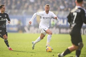 斯皮納佐拉：給德布勞內(nèi)建議是不可能的，只有教練才能給他建議