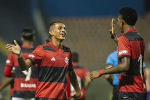 記者：羅馬對韋斯利報價提高到2500萬歐＋500萬歐獎金，在等回復