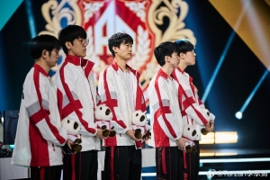 Shanks：第五局不可能選到特別理想的陣容 需要把好的英雄選出來