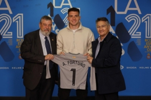 西班牙人門(mén)將：我寧愿去低級(jí)別球隊(duì)也不去巴薩