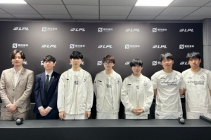 iG賽后群訪 教練：現(xiàn)在不清楚JDG比賽風(fēng)格 要等當(dāng)天打一小局