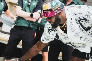 速度與激情?詹姆斯轉(zhuǎn)發(fā)回顧E1摩納哥大獎賽 造訪旗下賽艇隊(duì)