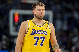 不簽2+1了？歐媒：東契奇預(yù)計(jì)將與湖人簽下一份4年頂薪續(xù)約合同