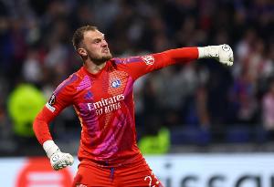 斯基拉：里昂門將佩利轉(zhuǎn)會(huì)交易達(dá)成，將以1600萬(wàn)歐加盟利茲聯(lián)