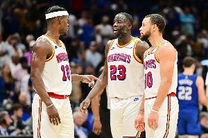 今夏唯一0操作球隊(duì)！勇士目前僅有9份正式合同+1個(gè)雙向