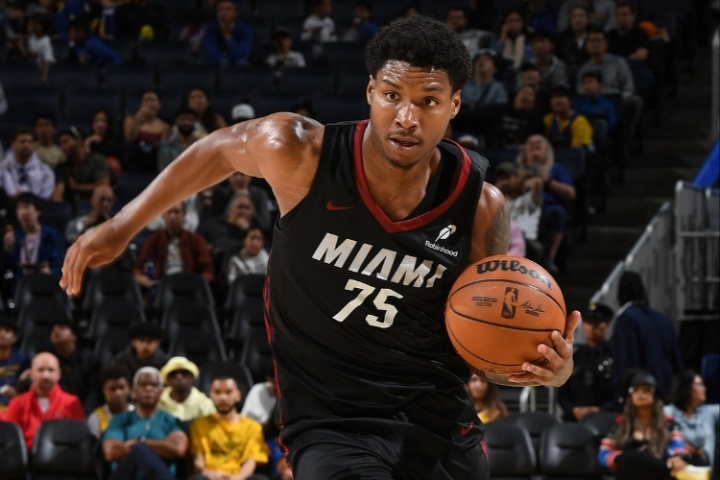 Haynes：熱火用雙向合同簽下自由球員后衛(wèi)邁倫-加德納